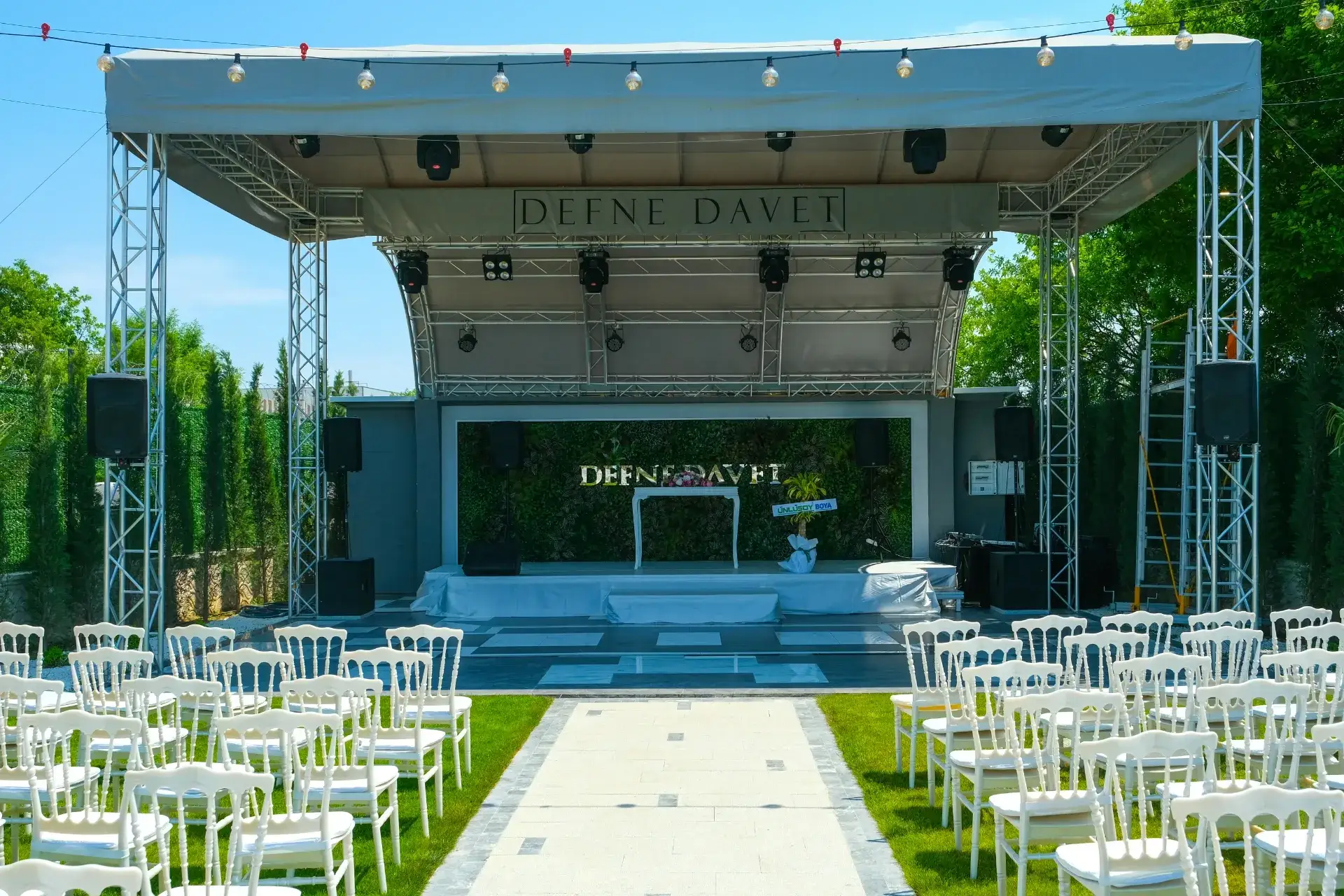 Defne Davet fotoğraf 2