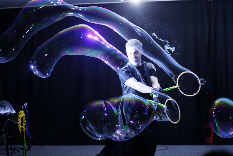 Bubble Show