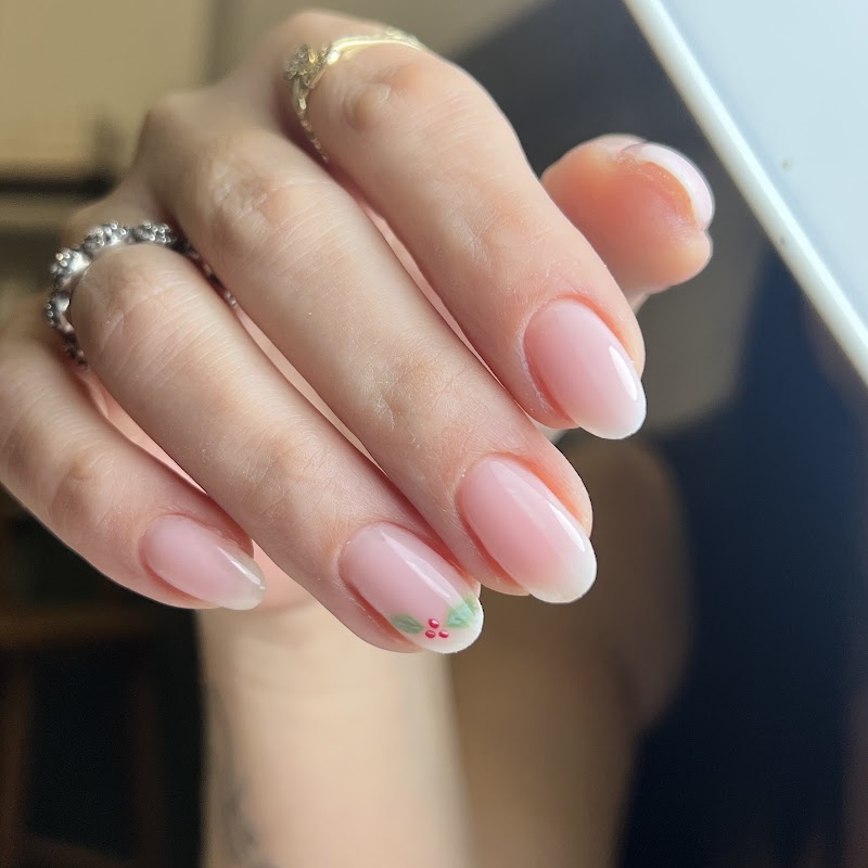 SOCİAL BEAUTY AESTHETİC GÜZELLİK MERKEZİ - Saç Terapisi - Cilt Bakımı - Protez Tırnak - Lazer Epilasyon